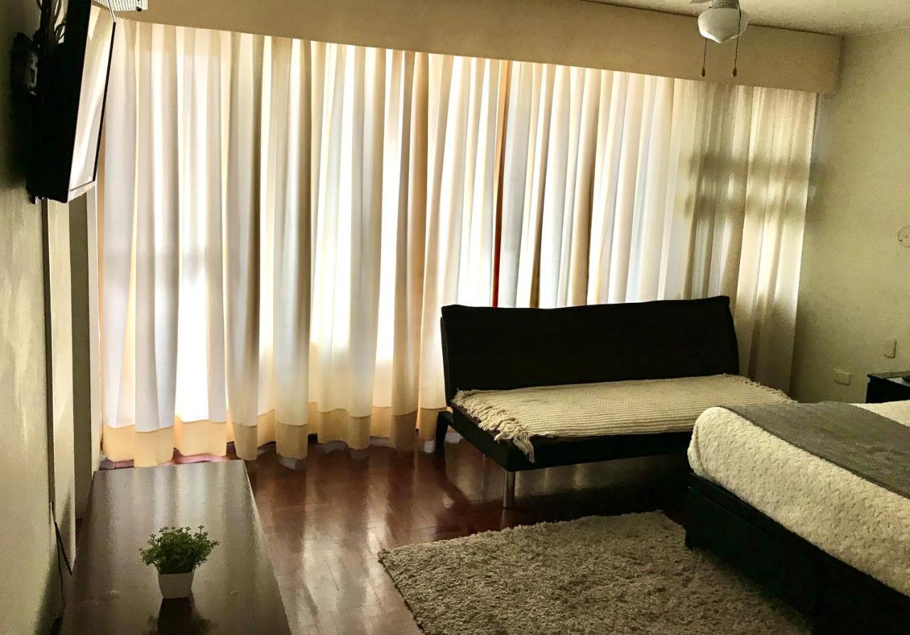 Lima Mini Aparts Monterrico - Cerca Embajada Eeuu Ngoại thất bức ảnh