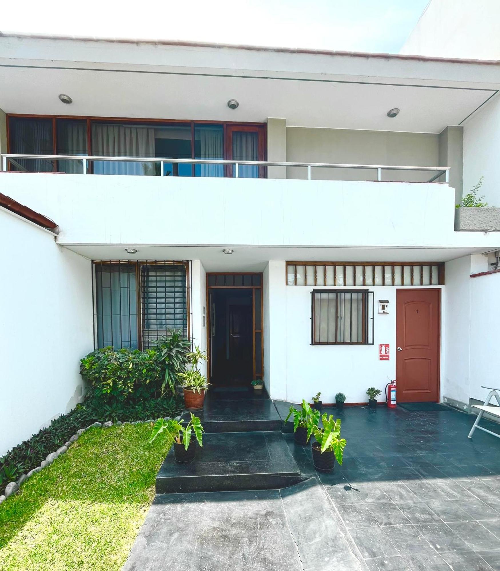 Lima Mini Aparts Monterrico - Cerca Embajada Eeuu Ngoại thất bức ảnh