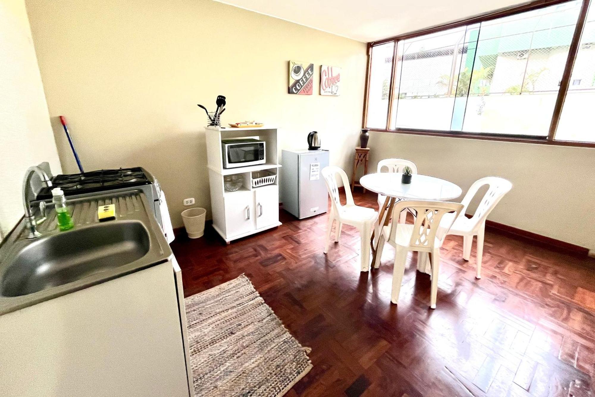 Lima Mini Aparts Monterrico - Cerca Embajada Eeuu Ngoại thất bức ảnh